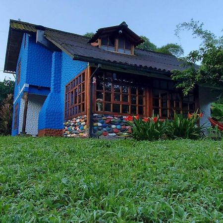 El Colibri Azul Villa Quito Dış mekan fotoğraf